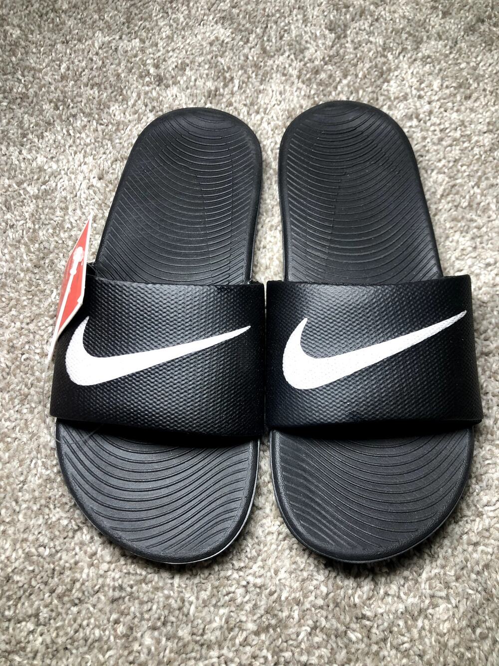 Nike Youth Kawa Slide Size 4Y